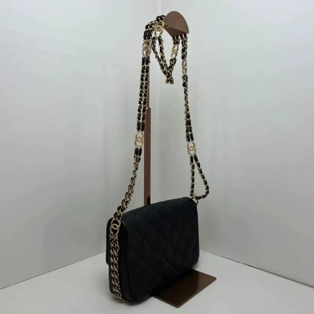 CHANEL brand color